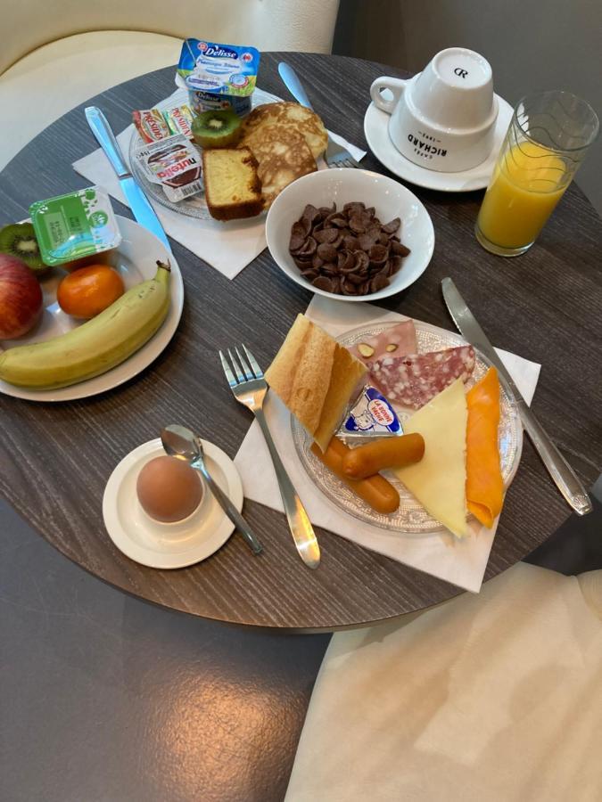 Appart'Hotel Saint Patrice Bayeux Dış mekan fotoğraf